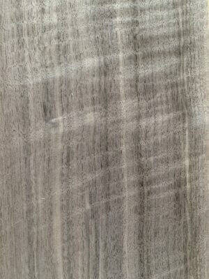 noce canaletto frisè 1 Lamina piallaccio legno Noce Canaletto frisè